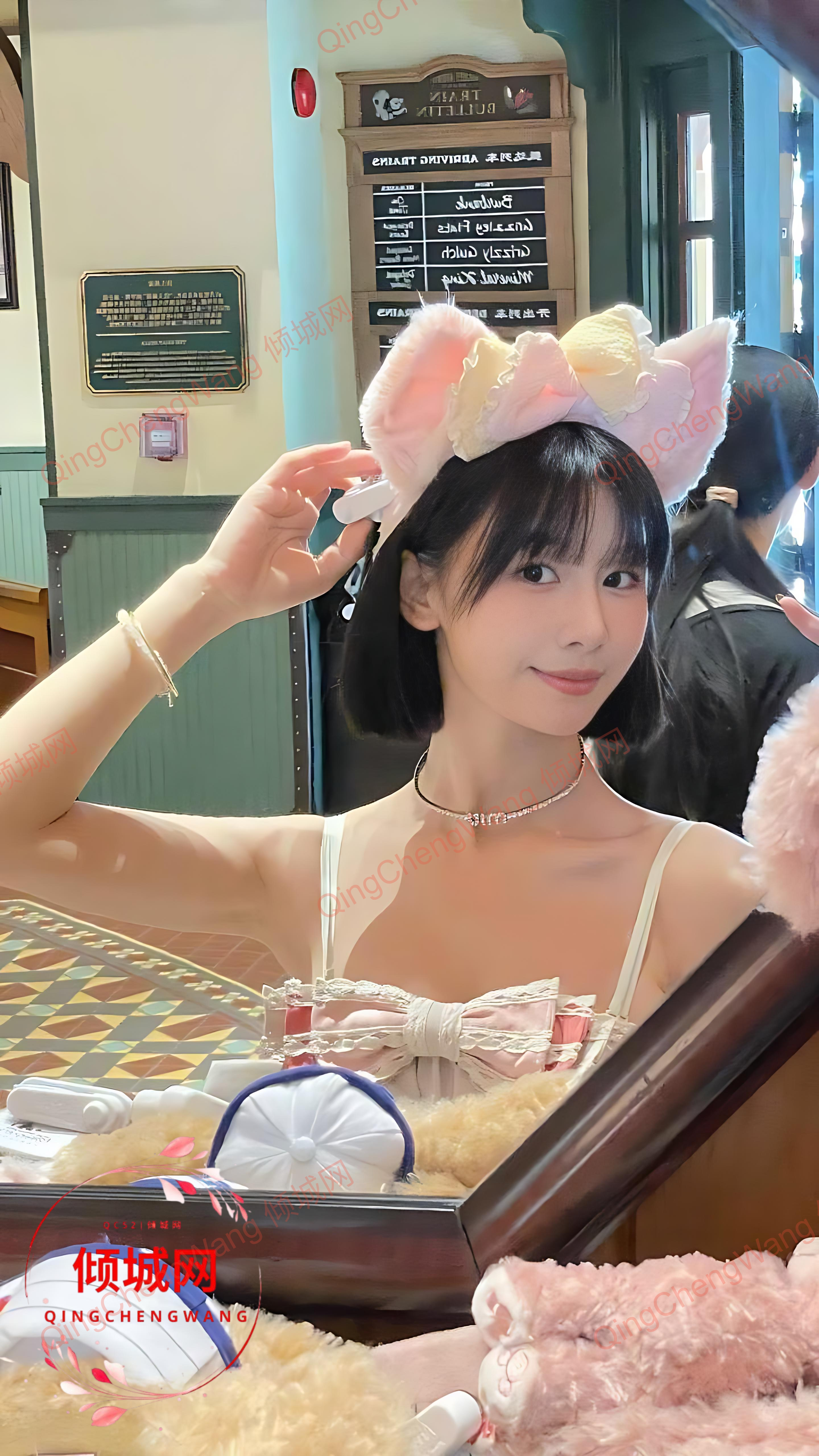 Singapore Vietnamese Beauty Escort